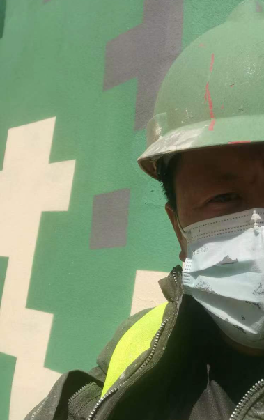 绍兴迷彩漆未完全固化；